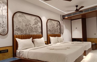 Superior Family Room
